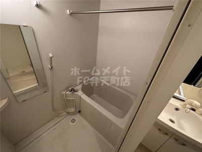 【浴室】 | クリスタルグランツ大阪BAY | 日々の疲れを癒すお風呂付です