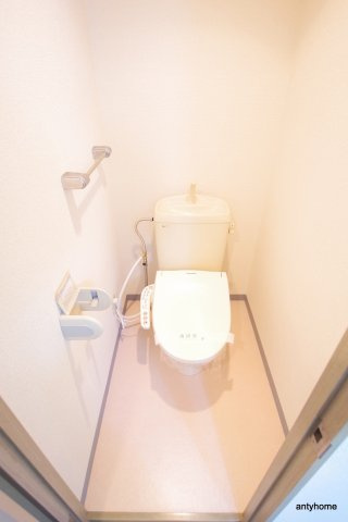 コンセール裕恵　仲介手数料無料のトイレ