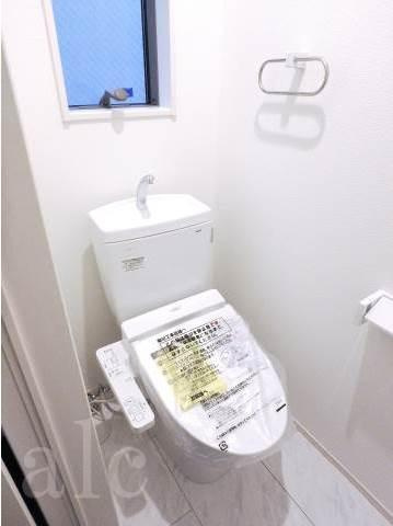 サークルハウス新高円寺のトイレ|清潔感のあるトイレです　敷金礼金ゼロ☆初期安☆フリーレント付き☆ネット無料☆1年間賃料減額キャンペーン中☆