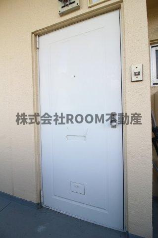 シティハウスの玄関|明るい玄関です