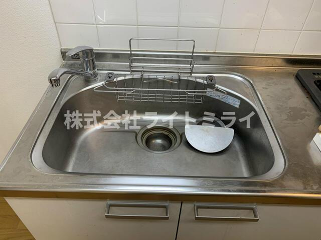 アゼリアヒルハイツのキッチン| 