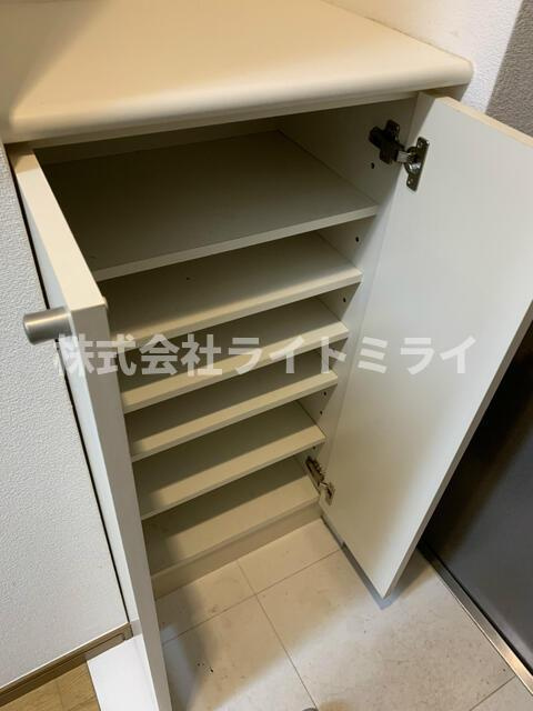 アゼリアヒルハイツの収納| 