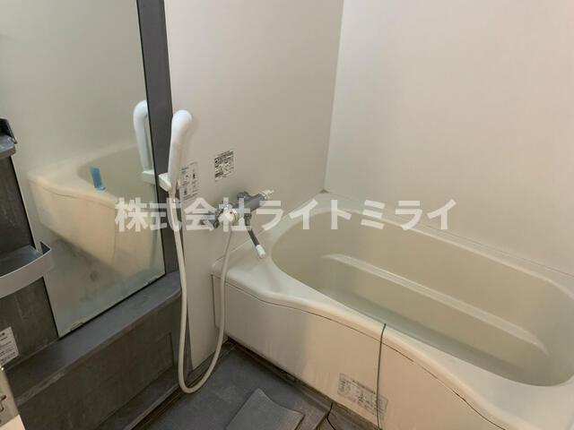 アゼリアヒルハイツの浴室| 