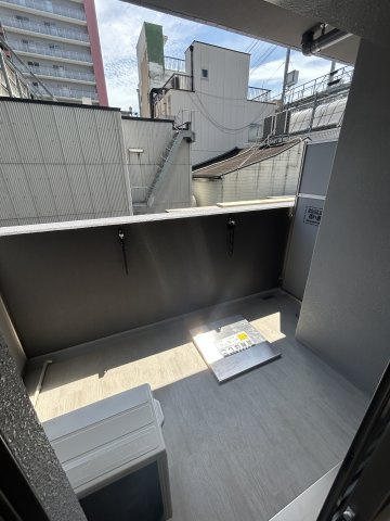 プレリス尼崎レーネヴィアのバルコニー