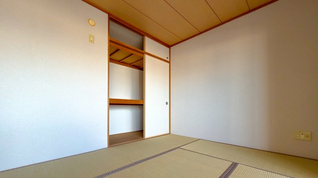 ビューネ沼津高島町の収納
