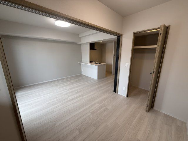 Louis Residence 弁天町の寝室