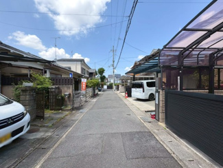 【前面道路含む現地写真】 | 解体更地渡し　約６０坪の売土地
