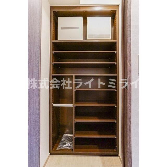 ＬａＳａｎｔｅ文京千駄木の収納|シューズボックス 