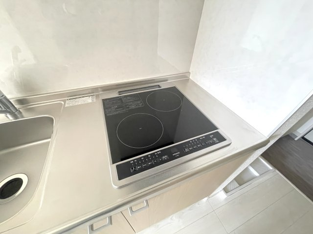 ウィングガーデン一ノ割のキッチン