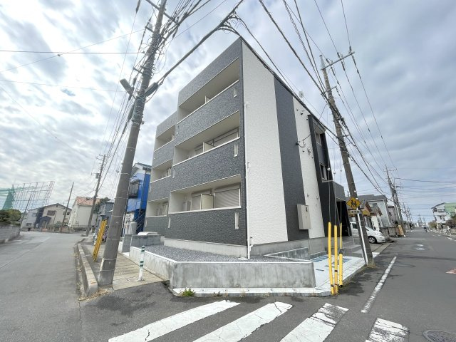 ウィングガーデン一ノ割の外観