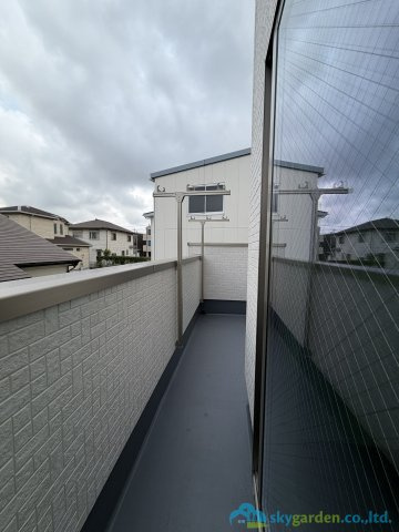 伊勢原市田中2期　新築戸建　全2棟2号棟のバルコニー
