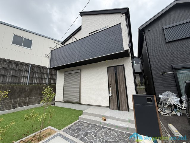伊勢原市田中2期　新築戸建　全2棟2号棟