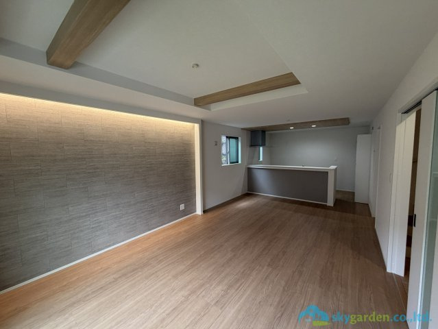 伊勢原市田中2期　新築戸建　全2棟2号棟の居間・リビング