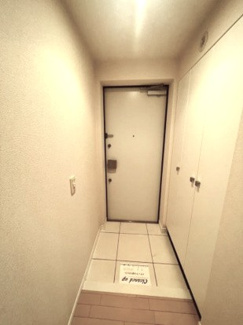 【玄関】