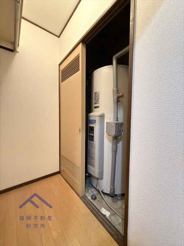 グリーンハイツ輝国の玄関