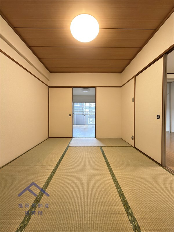 グリーンハイツ輝国の和室