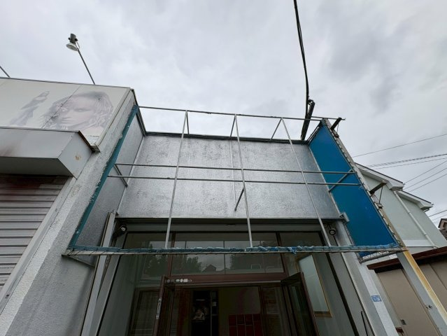 綾瀬市上土棚中６丁目の店舗事務所の外観