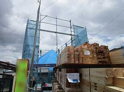 広島市安佐南区山本５丁目 の前面道路含む現地写真