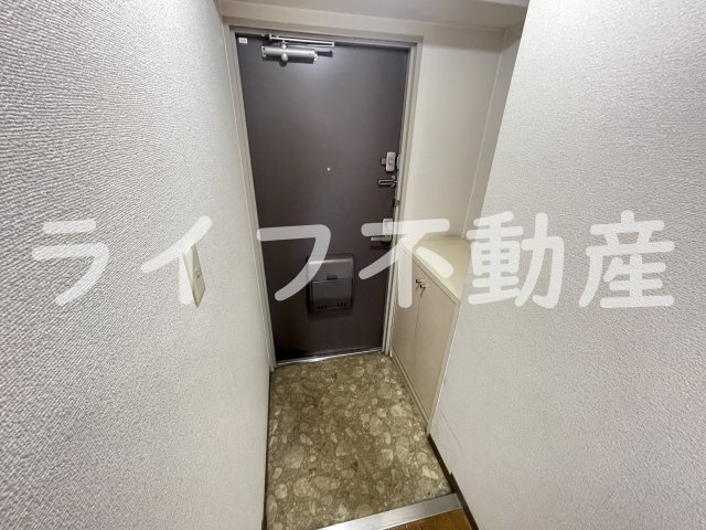 イーストヒル長田の玄関|シンプルで使いやすい玄関です