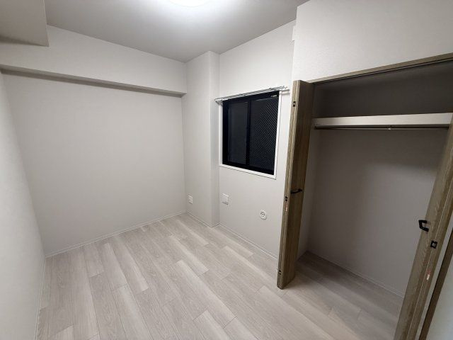 Louis Residence 弁天町の寝室