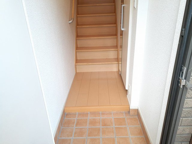 リベラル　ファミリアの玄関|落ち着いた玄関です