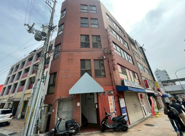 神戸市灘区永手町３丁目の店舗事務所の外観