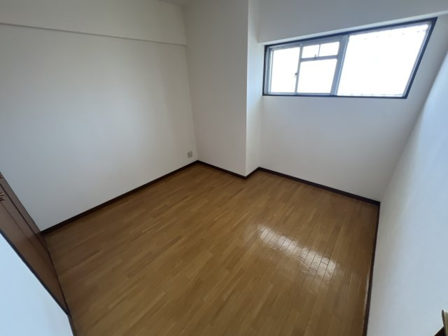ラ・バレーヌ辻井の子供部屋