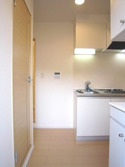 パール　メゾンの玄関