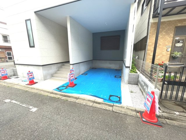KEIAI GRACE　昭島市福島町３期　１号棟の駐車場