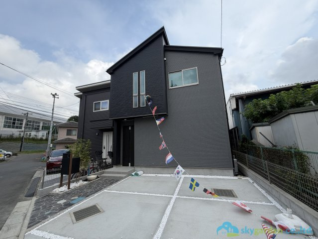 伊勢原市田中2期　新築戸建　全2棟1号棟