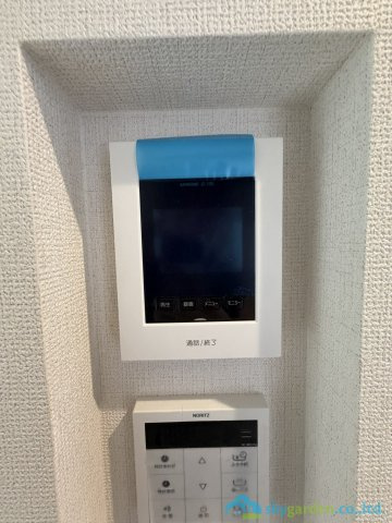 伊勢原市田中2期　新築戸建　全2棟1号棟の防犯設備