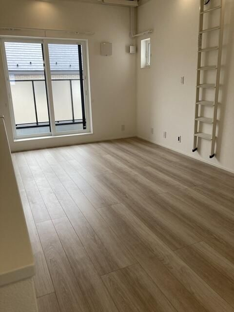 ＭＯＣＸＳＴＹＬＥ下北沢の居間・リビング