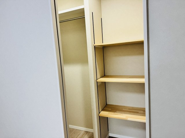 ミッドプレイス八王子の収納|～ウォークインクローゼットでお荷物がスッキリ収まります～