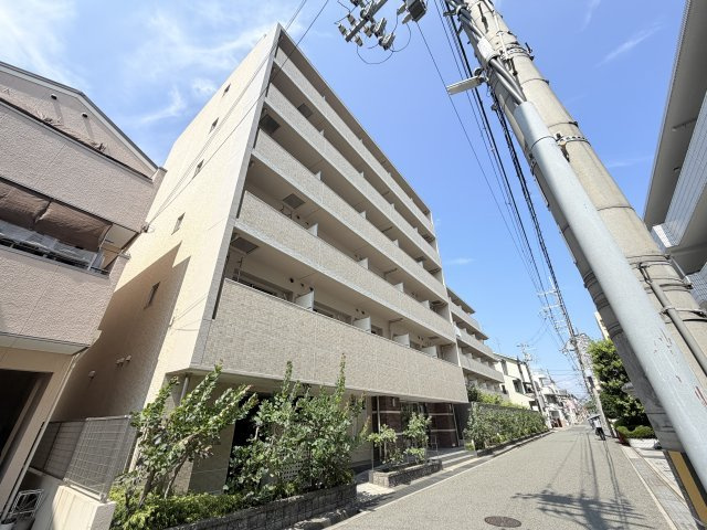エル・セレーノ石屋川の外観