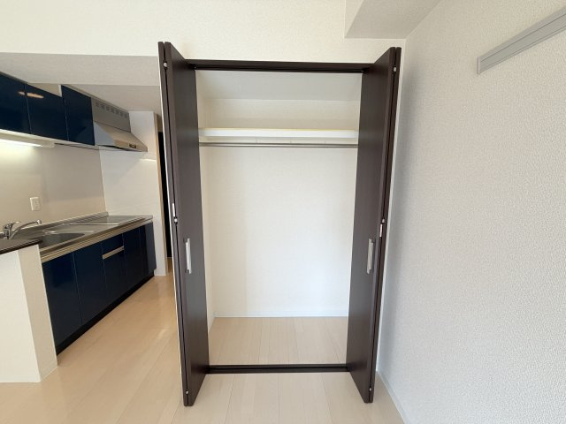エル・セレーノ石屋川の収納