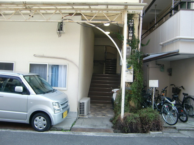 カーサ御影Ⅰのエントランス
