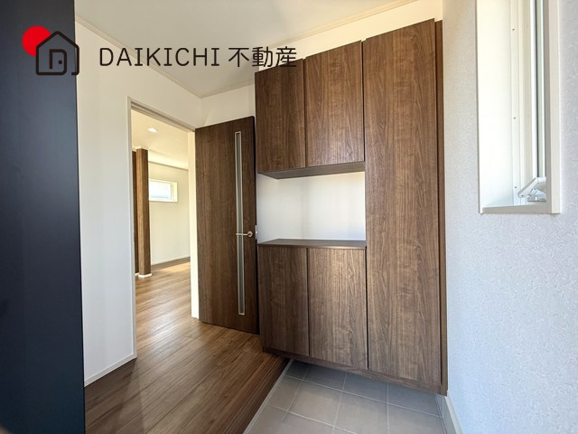【玄関】 | 杉戸町杉戸　新築戸建　全2棟　2号棟