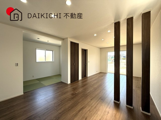 【居間・リビング】 | 杉戸町杉戸　新築戸建　全2棟　2号棟