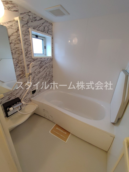 【浴室】 | アルブル　エストレジャ | イメージ写真です。