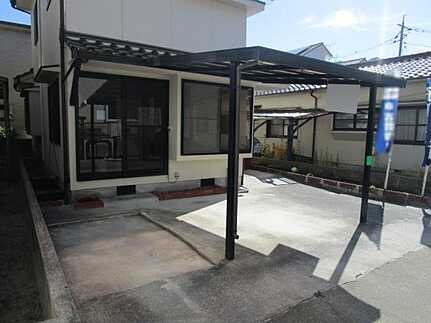 安佐南区長束西2丁目　の駐車場