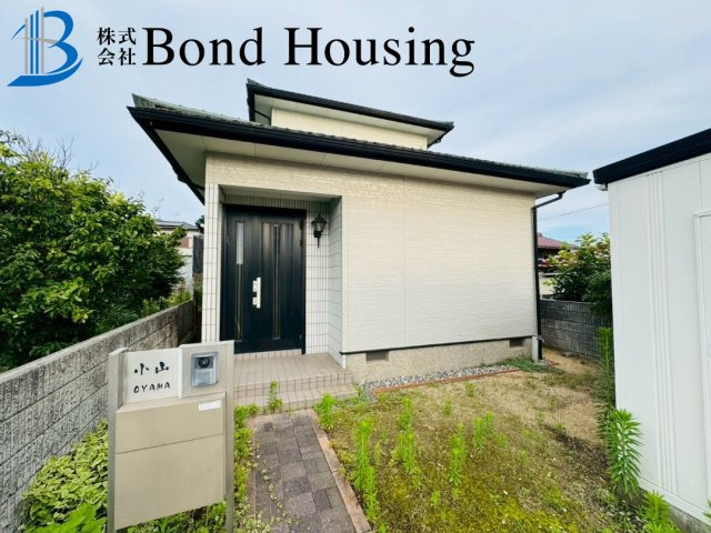 倉庫付き物件　魚住町金ケ崎　築28年