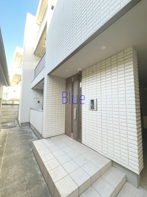 【エントランス】 | リキッドブルー湘南