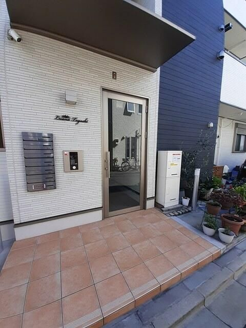 ルアナ戸越のエントランス