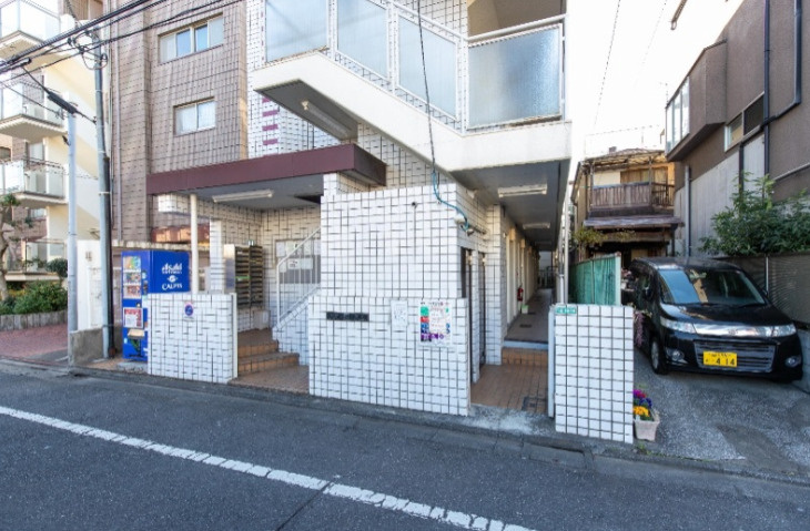 ハイシティ洗足のエントランス
