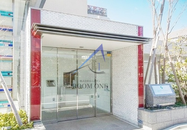 ロイヤルシーズン新宿柏木のエントランス|エントランスです。