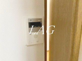 【セキュリティ】 | カテリーナ千駄木 | モニター付きインターホンです。