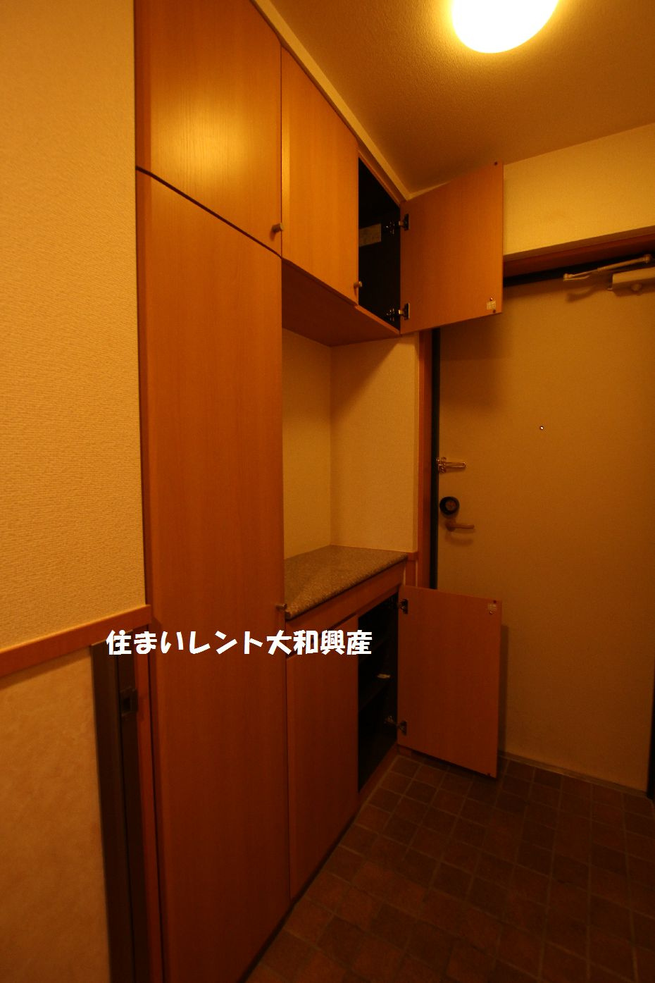 ソレイユ相模が丘の玄関