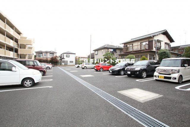 ソレイユ相模が丘の駐車場