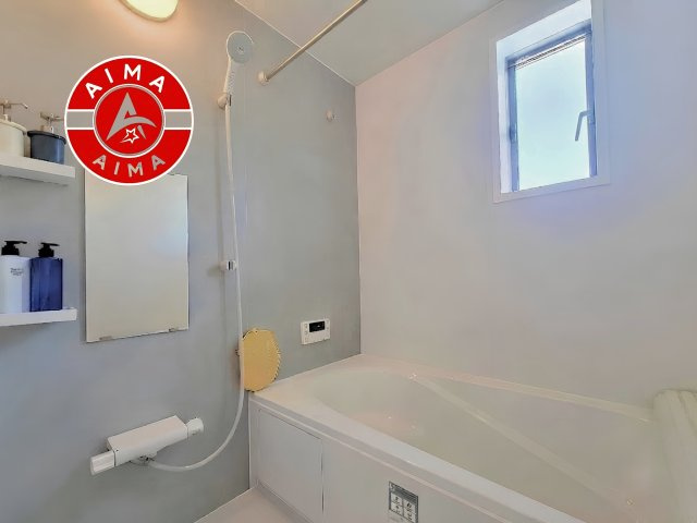 糟屋郡篠栗町和田4丁目第3-1棟（1号棟）の内観：施工例|1日の疲れを癒してくれる広々バスルーム。雨の日のお洗濯にも大活躍な浴室乾燥機付です！