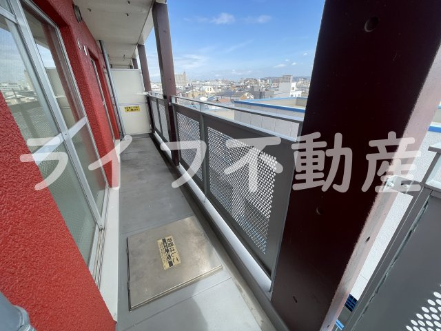 サンメゾンのバルコニー|お洗濯にも便利なバルコニー付き